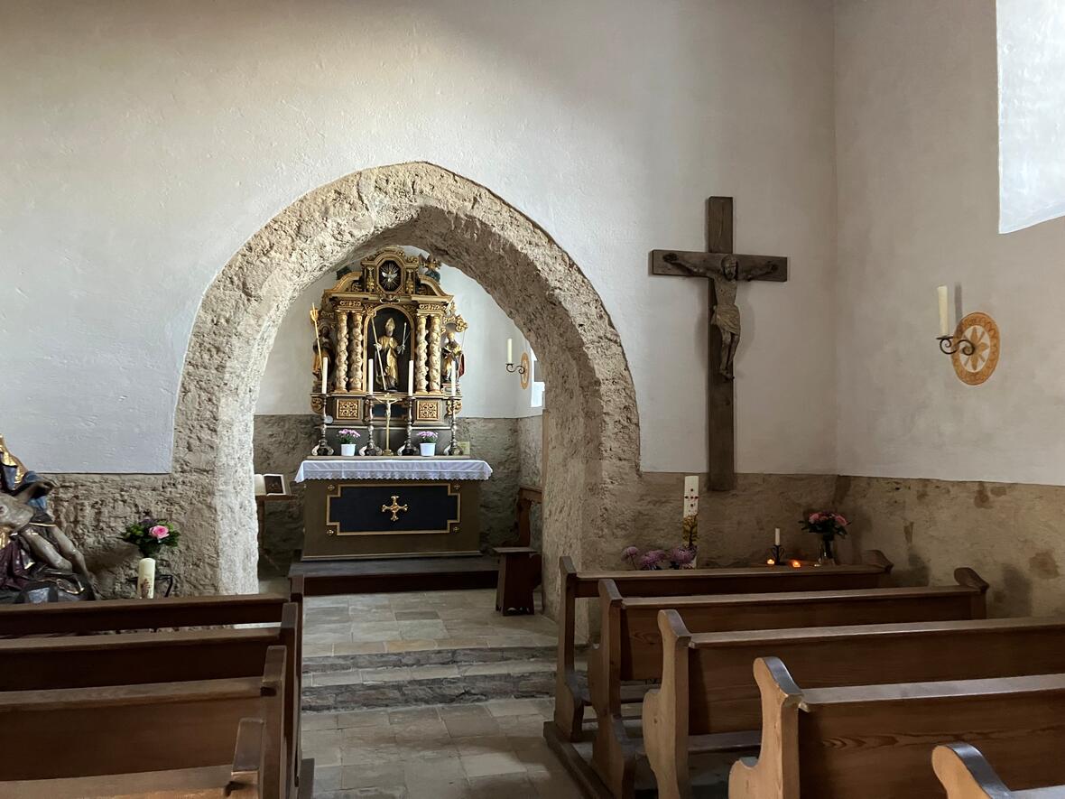 2025-10-23_16-14-04-st_blasius_innenansicht_neu